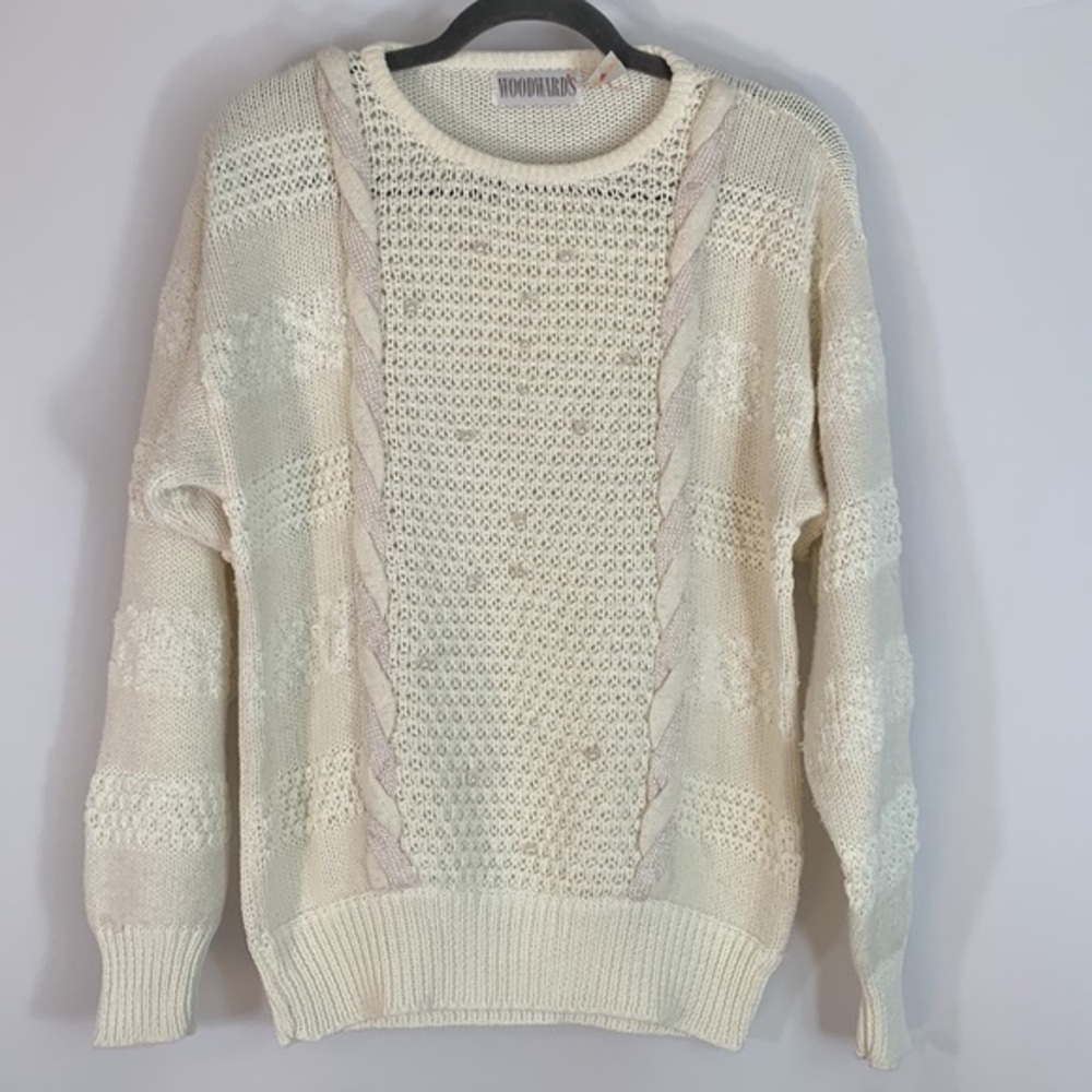 Woodward’s White/Off-White Chunky Knit Pearl Sweater